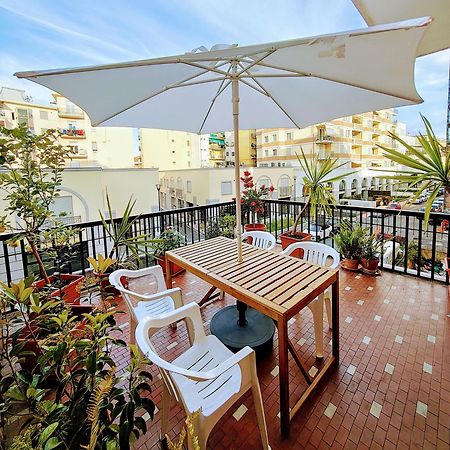 Foce24 - City Garden - Imperia Exterior foto